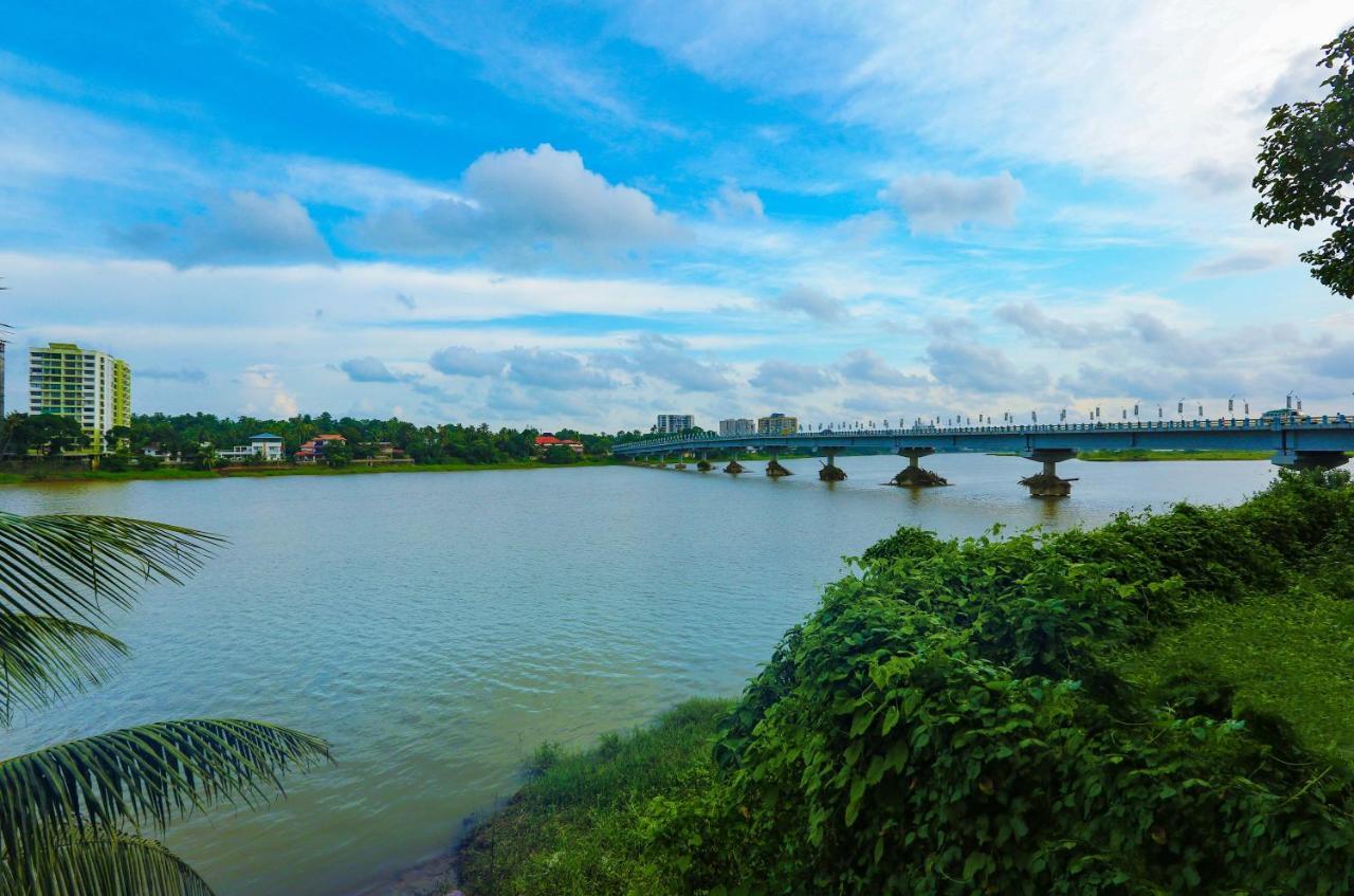 Once Upon The River, Aluva - Near Cochin International Airport Kochi Екстер'єр фото