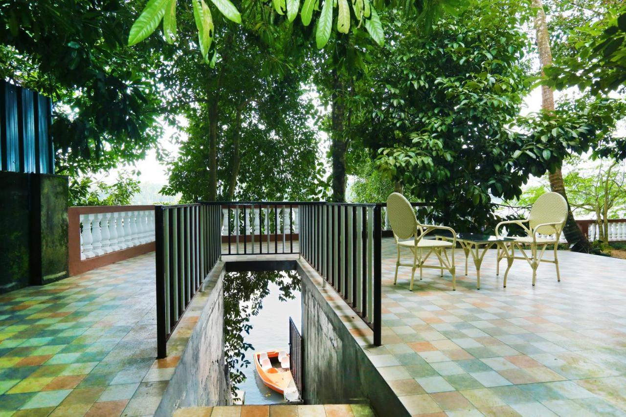 Once Upon The River, Aluva - Near Cochin International Airport Kochi Екстер'єр фото
